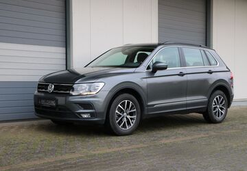 VW Tiguan 114.500 km 17.890 &euro; Paderborn 33102