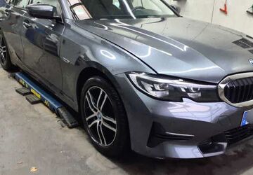 BMW 320 98.000 km 24.999 &euro; Bad Lippspringe 33175