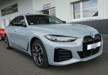 BMW i4 44.678 km 48.900 &euro; Paderborn 33106