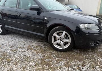 Audi A3 248.000 km 2.699 &euro; Paderborn 33106