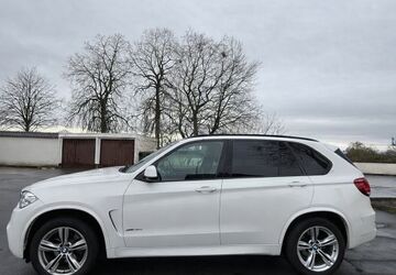 BMW X5 183.000 km 22.900 &euro; Delbrück 33129