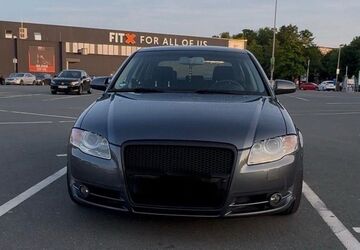 Audi A4 270.000 km 4.900 &euro; Paderborn 33100