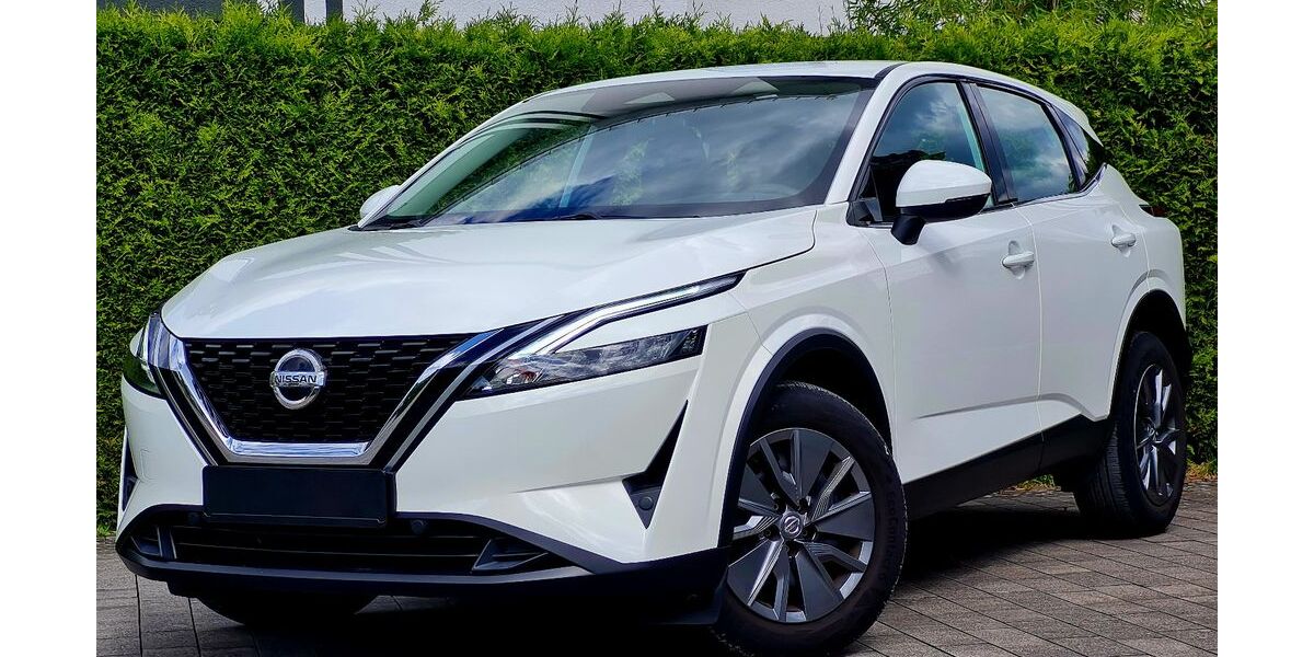 Nissan Qashqai 35.000 km 16.999 &euro; Bad Lippspringe 33175