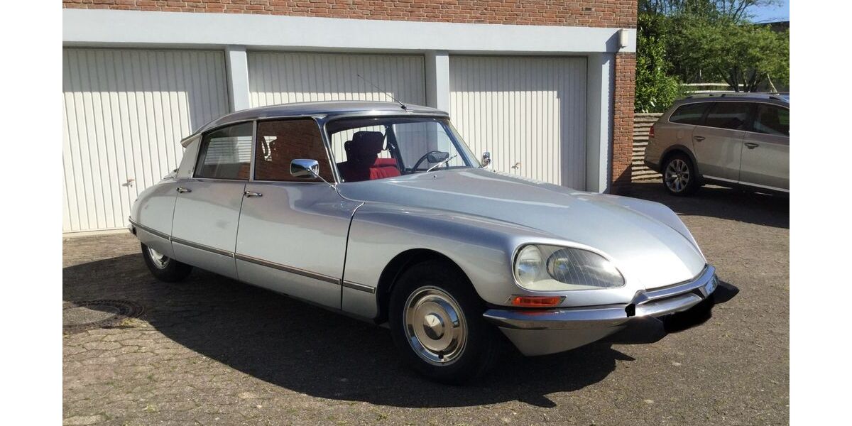 Citroen DS 117.583 km 29.990 &euro; Büren 33142