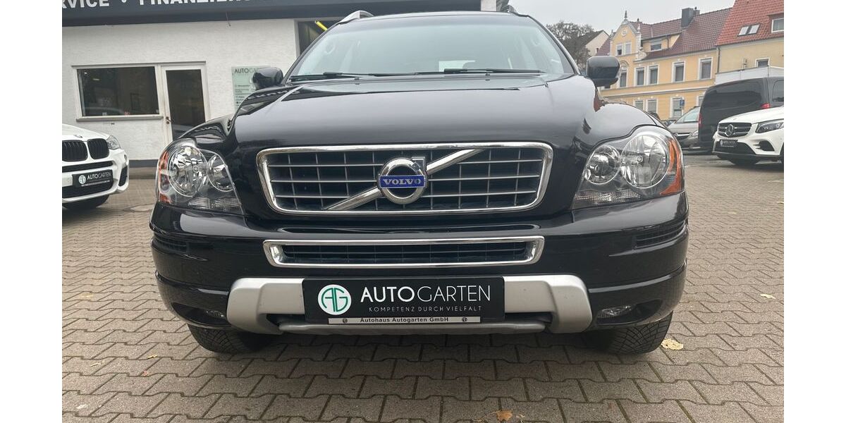 Volvo XC90 119.543 km 23.850 &euro; Paderborn 33098