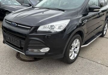 Ford Kuga 149.000 km 9.999 &euro; Paderborn 33100