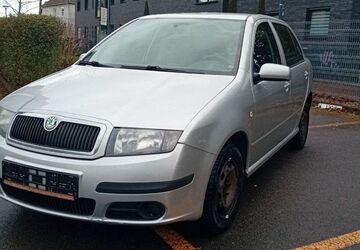 Skoda Fabia 300.000 km 999 &euro; Paderborn 33102