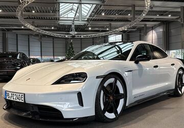 Porsche Taycan 9.900 km 119.890 &euro; Paderborn 33100