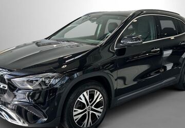 Mercedes-Benz GLA 220 14.403 km 43.280 &euro; Detmold 32758