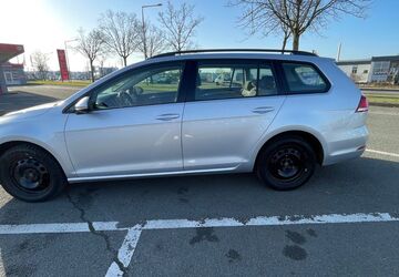 VW Golf 168.400 km 15.300 &euro; Paderborn 33098