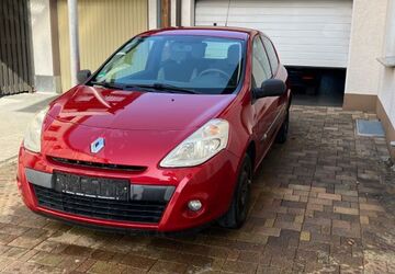 Renault Clio 94.151 km 2.800 &euro; Marsberg 34431