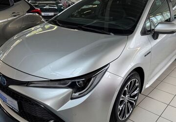Toyota Corolla 85.140 km 21.890 &euro; Paderborn 33104