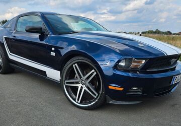 Ford Mustang 147.600 km 9.999 &euro; Paderborn 33104