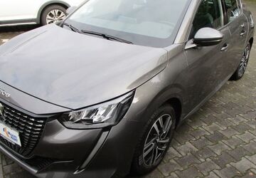 Peugeot 208 40.800 km 12.790 &euro; Verl 33415