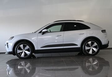 Porsche Macan 6.846 km 69.950 &euro; Paderborn 33100