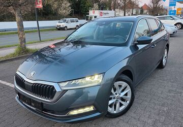 Skoda Octavia 90.000 km 16.900 &euro; Salzkotten 33154