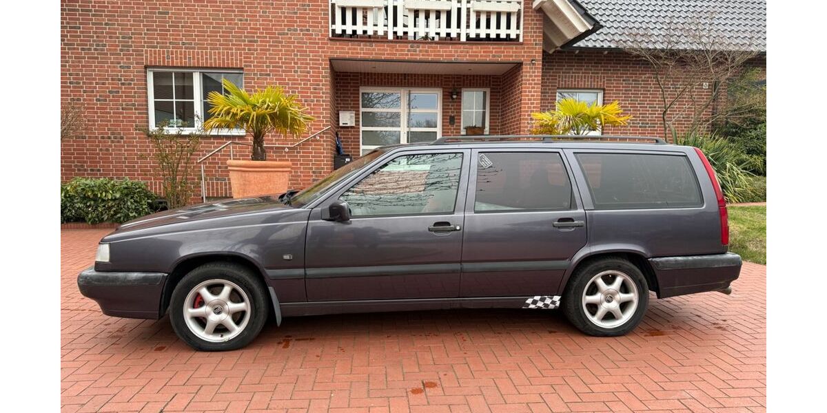 Volvo 850 134.620 km 1.111 &euro; Schloß-Holte 33758
