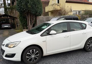 Opel Astra 107.000 km 5.200 &euro; Detmold 32758