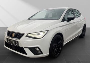 Seat Ibiza 28.892 km 16.990 &euro; Paderborn 33104