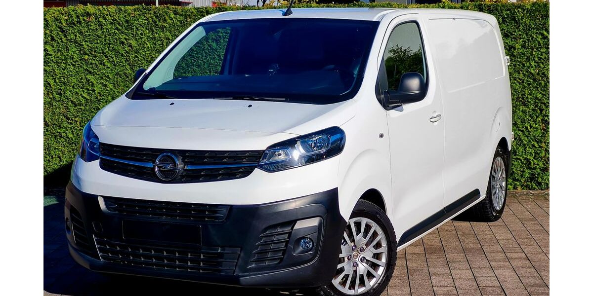 Opel Vivaro 43.000 km 19.700 &euro; Bad Lippspringe 33175