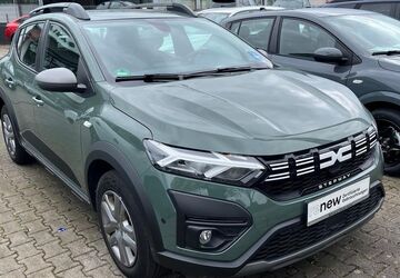 Dacia Sandero 41.000 km 14.989 &euro; Paderborn 33100