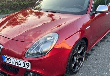 Alfa Romeo Giulietta 283.396 km 4.990 &euro; Paderborn 33100