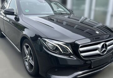Mercedes-Benz E 200 93.782 km 18.500 &euro; Lippstadt 59555