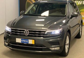 VW Tiguan 102.628 km 22.750 &euro; Paderborn 33100
