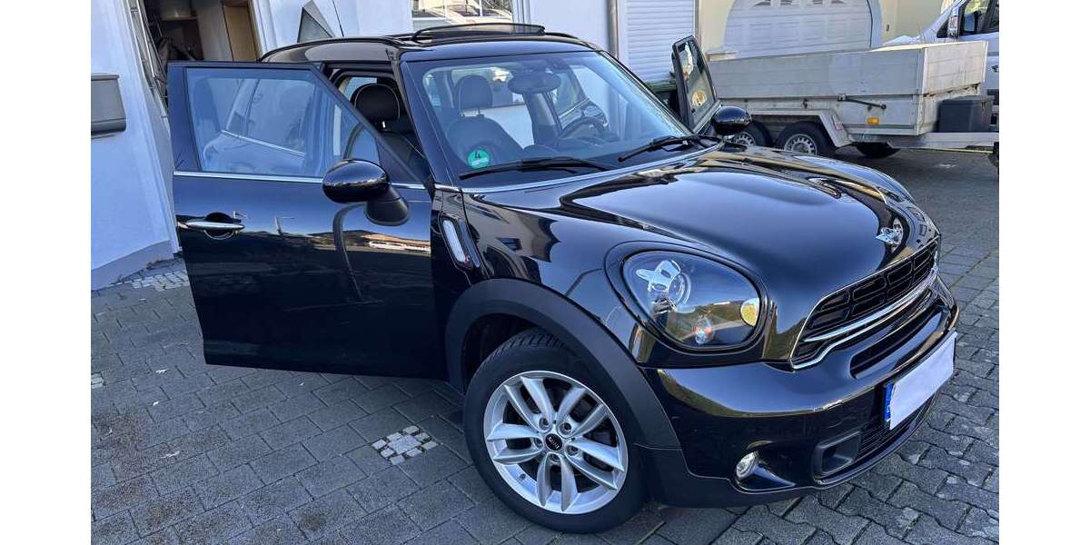Mini Countryman D 144.000 km 13.333 &euro; Paderborn 33104