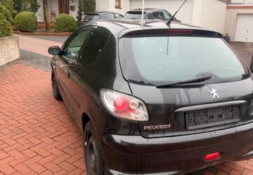 Peugeot 206 247.311 km 1.899 &euro; Brakel 33045