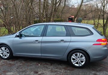 Peugeot 308 132.000 km 6.000 &euro; Büren 33142