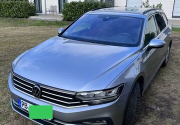 VW Passat Variant 88.000 km 21.600 &euro; Bad Lippspringe 33175