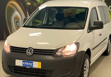VW Caddy Maxi 151.311 km 11.990 &euro; Paderborn 33100