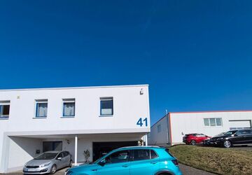 VW T-Cross 81.900 km 16.990 &euro; Paderborn 33104