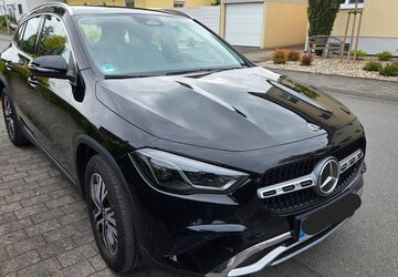 Mercedes-Benz GLA 220 13.500 km 41.800 &euro; Lippstadt 59556