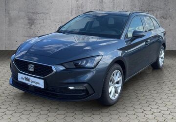 Seat Leon 14.900 km 31.890 &euro; Paderborn 33104