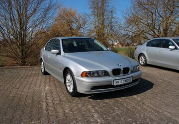 BMW 525 148.361 km 13.990 &euro; Willebadessen 34439