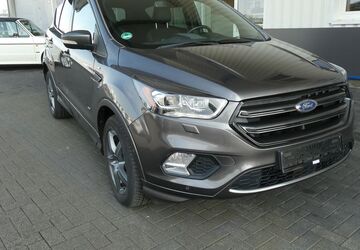 Ford Kuga 137.720 km 13.690 &euro; Paderborn 33106