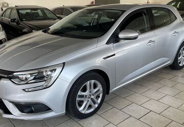 Renault Megane 67.000 km 9.999 &euro; Detmold 32756