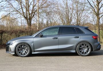 Audi RS3 16.500 km 66.490 &euro; Paderborn 33102