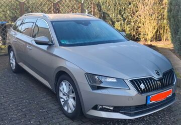 Skoda Superb 103.700 km 19.800 &euro; Rietberg 33397