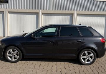 Audi A3 242.000 km 5.100 &euro; Detmold 32756