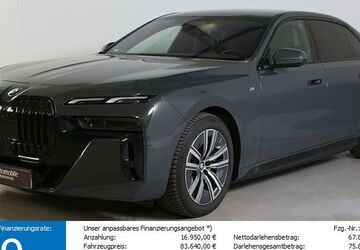 BMW i7 25.200 km 80.640 &euro; Paderborn 33100