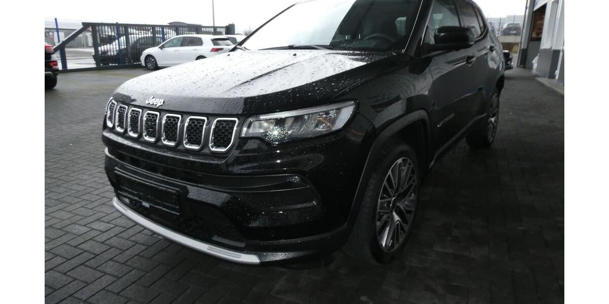 Jeep Compass 30.920 km 22.900 &euro; Paderborn 33106
