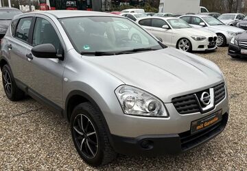 Nissan Qashqai 143.000 km 6.400 &euro; Paderborn 33106