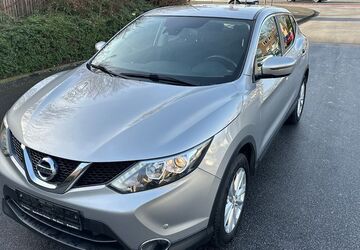 Nissan Qashqai 180.000 km 7.999 &euro; Paderborn 33100