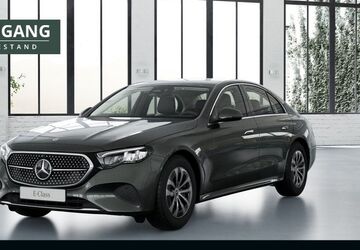 Mercedes-Benz E 220 30.987 km 46.685 &euro; Paderborn 33100