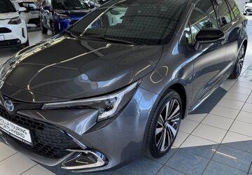 Toyota Corolla 6.120 km 28.890 &euro; Paderborn 33104