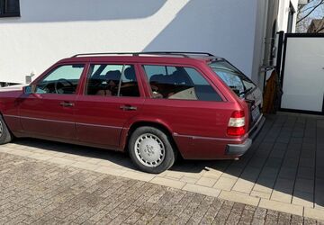Mercedes-Benz 230 329.000 km 6.950 &euro; Paderborn 33106