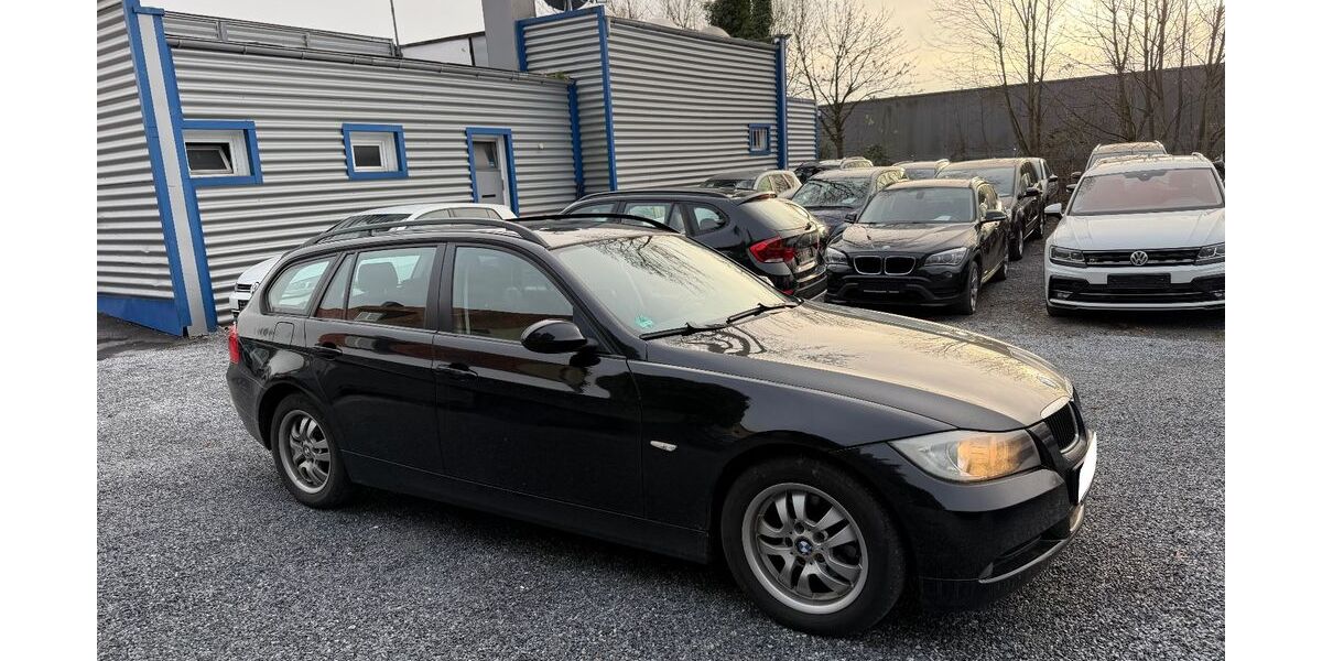 BMW 320 222.000 km 1.999 &euro; Detmold 32758